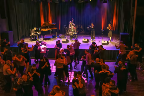 Photo from Milonga Bella Vida on 25 January 2025